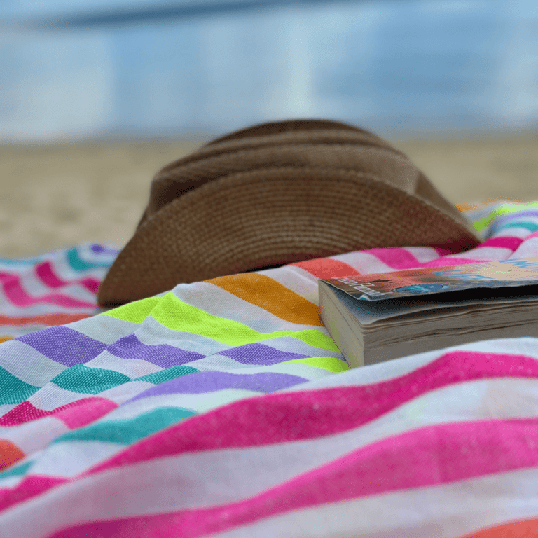 La Renata beach blanket