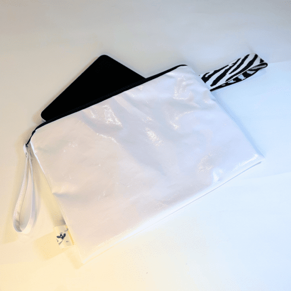 Wild Pouches - Image 3